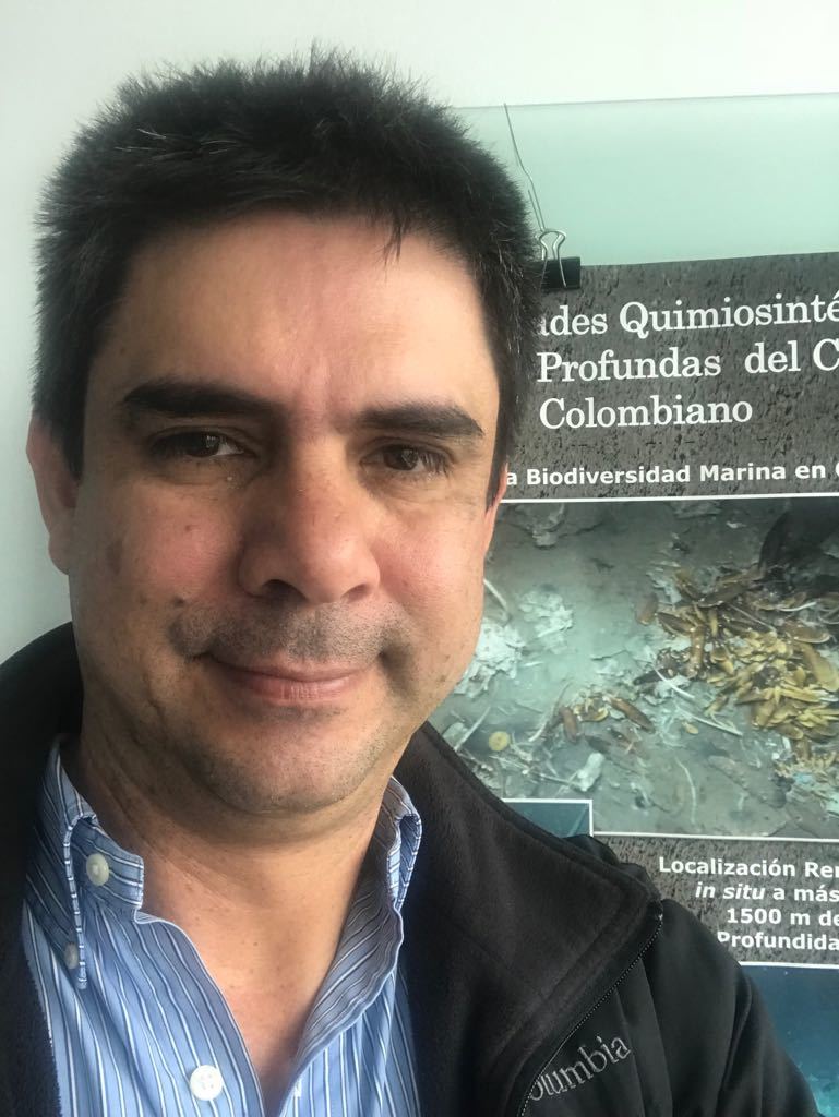 Libro Rojo de Peces Marinos de Colombia (2017) | Vladimir Puentes -  Academia.edu