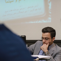 PDF) نظریه های روزنامه نگاری در عصر دیجیتال