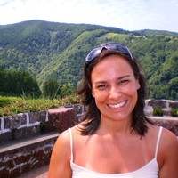 Photo of Cláudia Costa