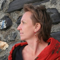 Yalangoch qizlar va ogil bolalarning samimiy fotosuratlari