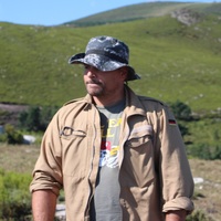 José M Costa-García