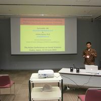 PDF) Syamsuddin, & Azman, A. (2014). In Editor (S. D.B. Picken ...