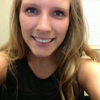 Academia profile picture for @EmiJones