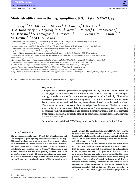Mode identification in the high-amplitude δ Scuti star V2367 Cyg