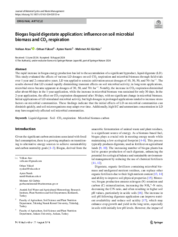 (PDF) Biogas liquid digestate application: influence on soil microbial ...