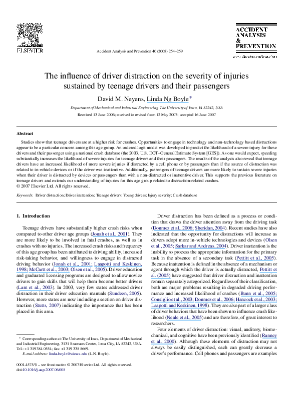 (PDF) The influence of driver distraction on the severity of injuries ...
