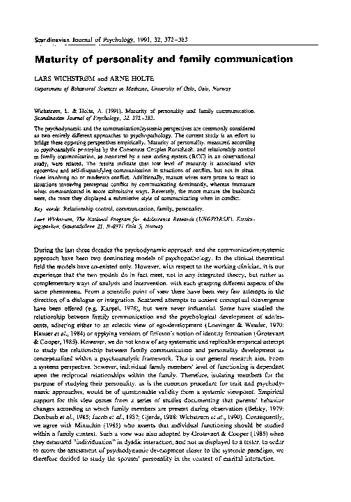 (PDF) Maturity of personality and family communication