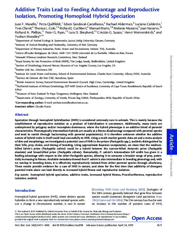 (PDF) Spatial variation in the benthic community composition of coral ...